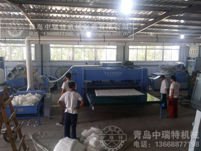 Small needle cotton quilt production line